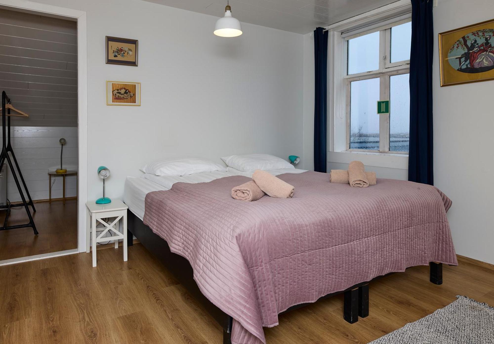 Englendingavik Homestay Borgarnes Exteriör bild