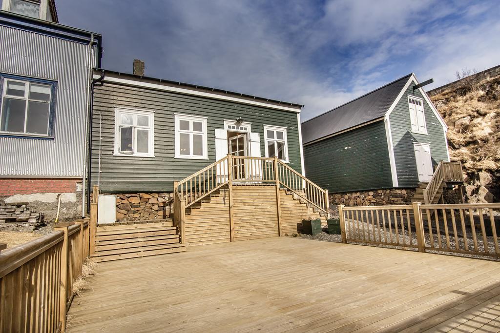 Englendingavik Homestay Borgarnes Exteriör bild